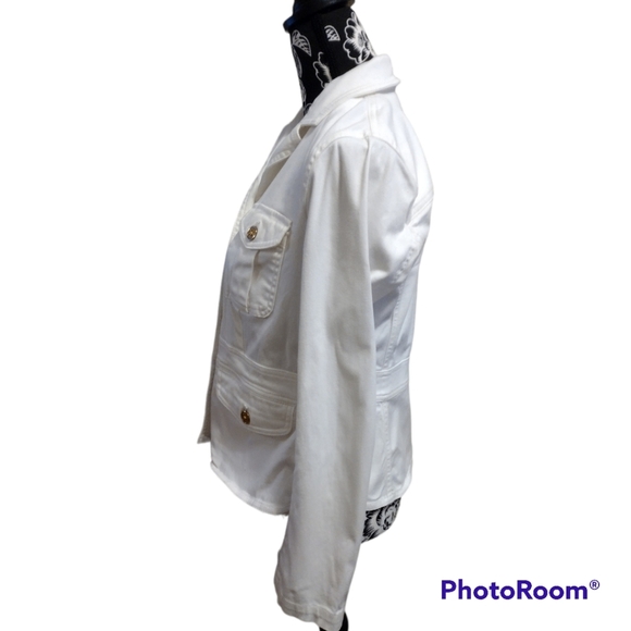 Chap's Women's Denim Jacket - Picture 5 of 9